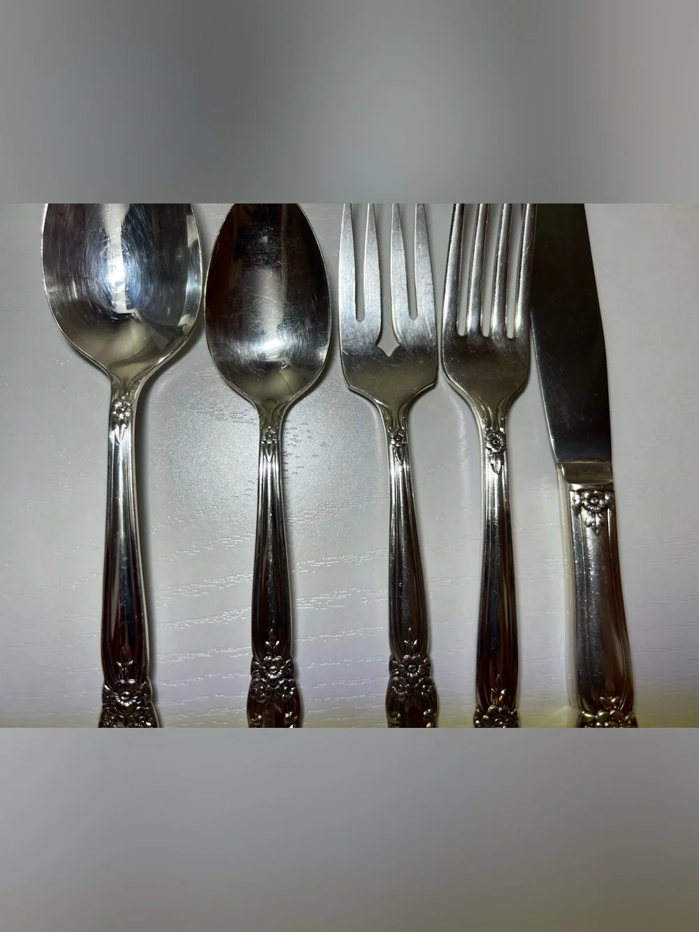 Stainless Set of Silverware (2 sets of spoons, 2 sets of forks, 1 set of knifes)